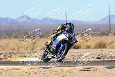 media/Jan-12-2025-CVMA (Sun) [[be1d2b16e3]]/Race 2-Supersport Middleweight/